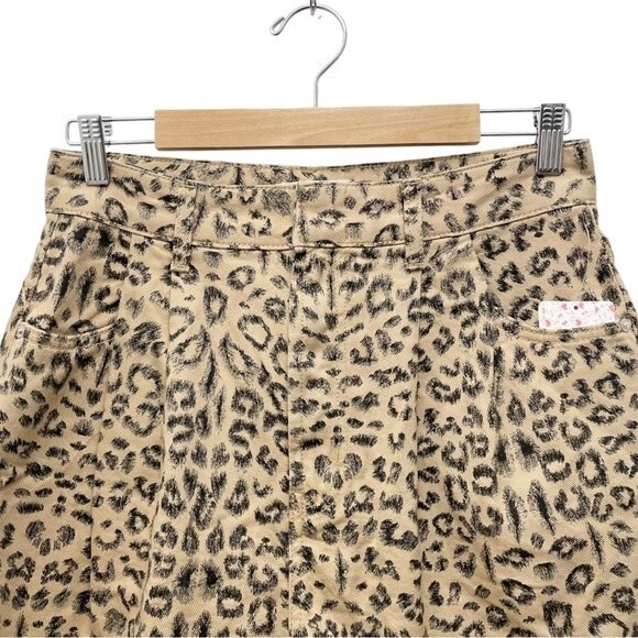 NWT Free People Printed Dogtown High Waist Shorts Cheetah Black Tan Size 29 NEW - Picture 7 of 16